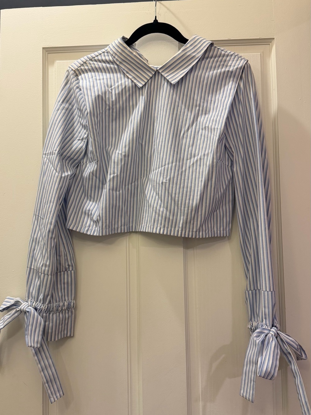Zara Blue & White Striped Cropped Button-Down Shirt with Tie Cuffs